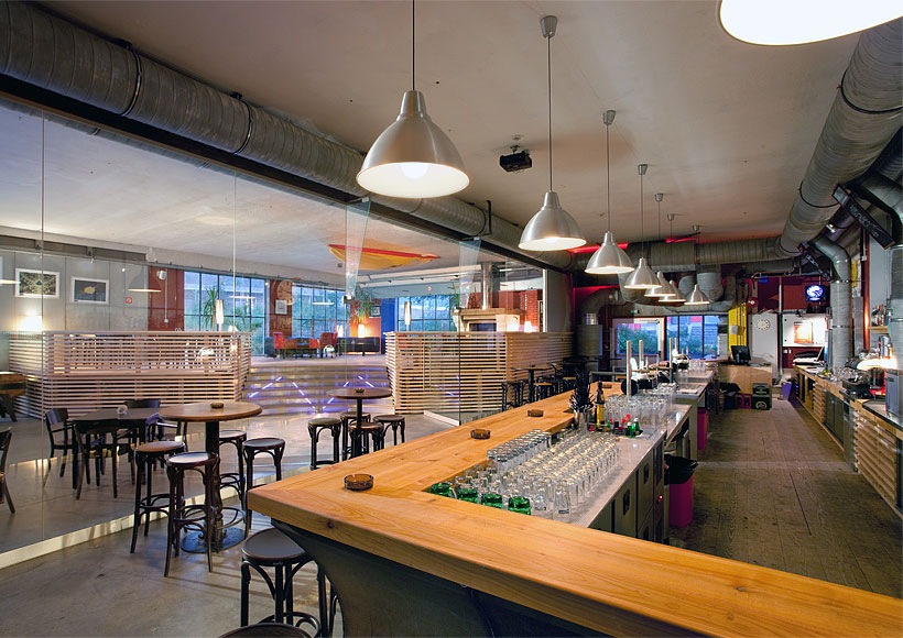 Photo by Kurt Härting • www.headrooms.net